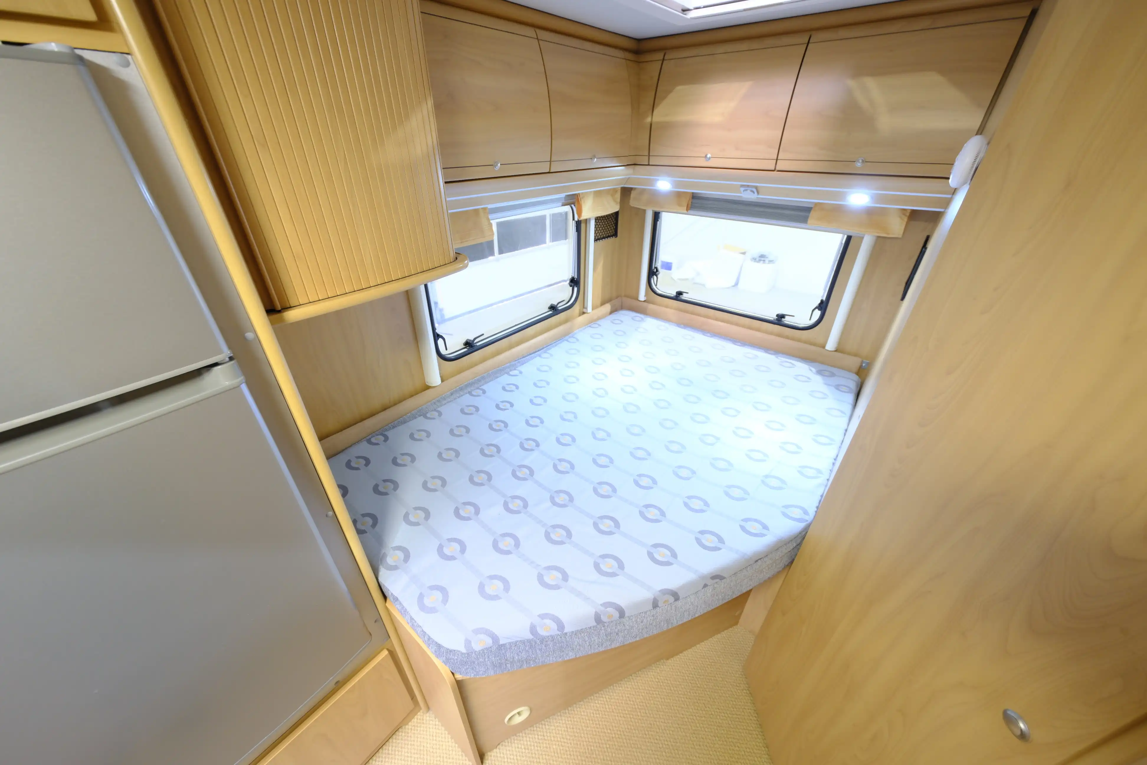 BUERSTNER Delfin T 680  - Ansicht 10